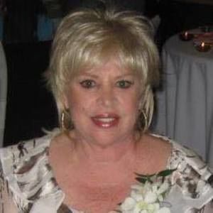 Meet your Posher, Lois